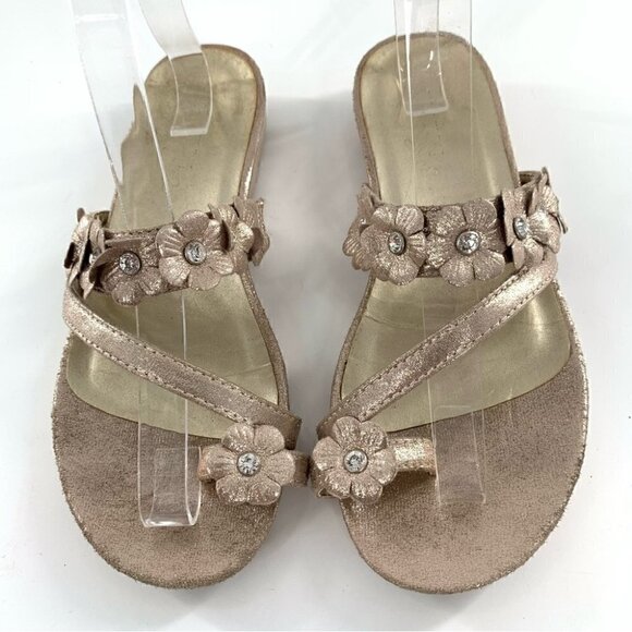 Madeline Stuart sandals 6.5 rose gold metallic floral toe ring costal granny - Picture 3 of 14